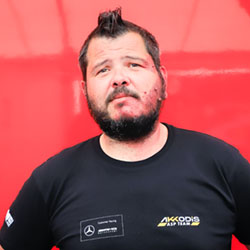 Yann Breynat - Mechanic