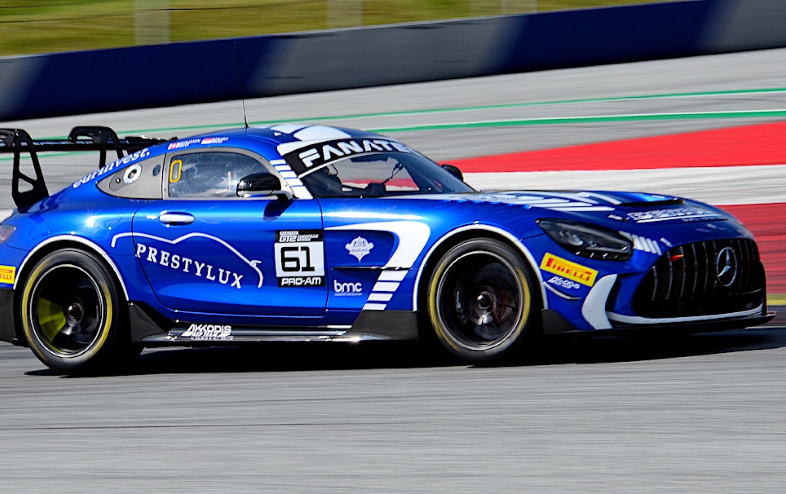 Gt2 racing series cheap