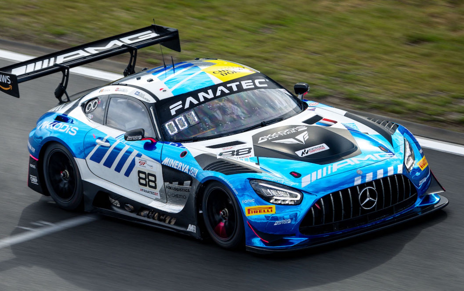 Fanatec GT World - Endurance - Nürburgring - Brilliant victory!