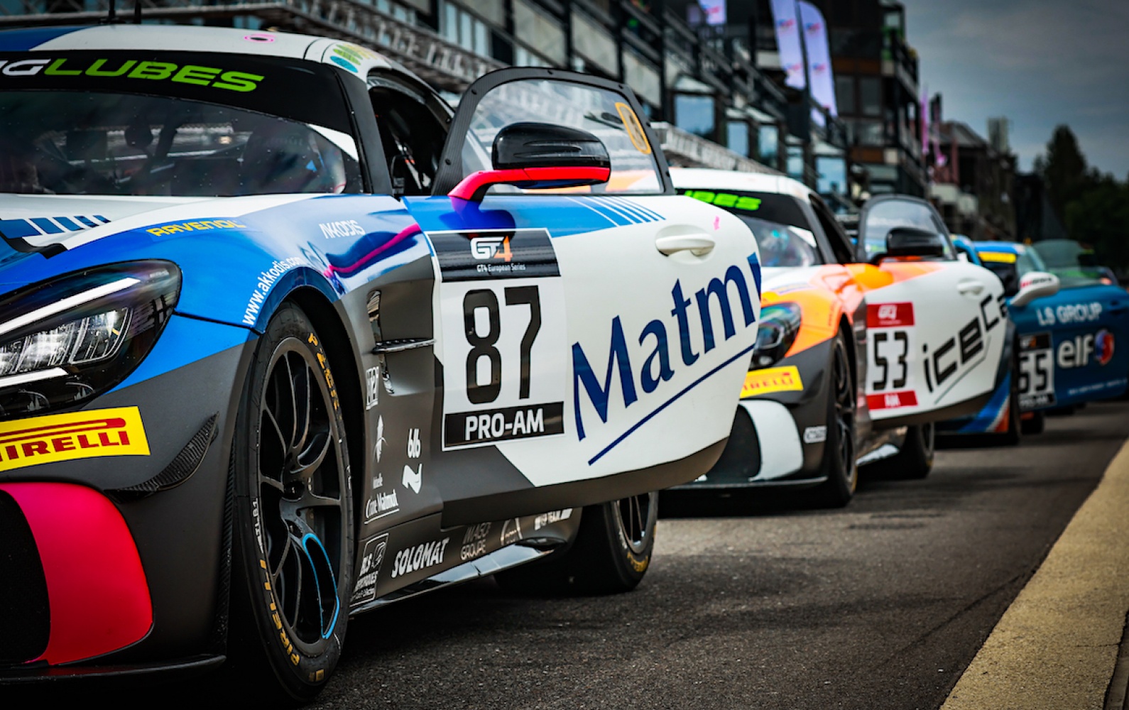 GT4 European Series (Spa) - Akkodis ASP Team Pro-AM and AM leader!