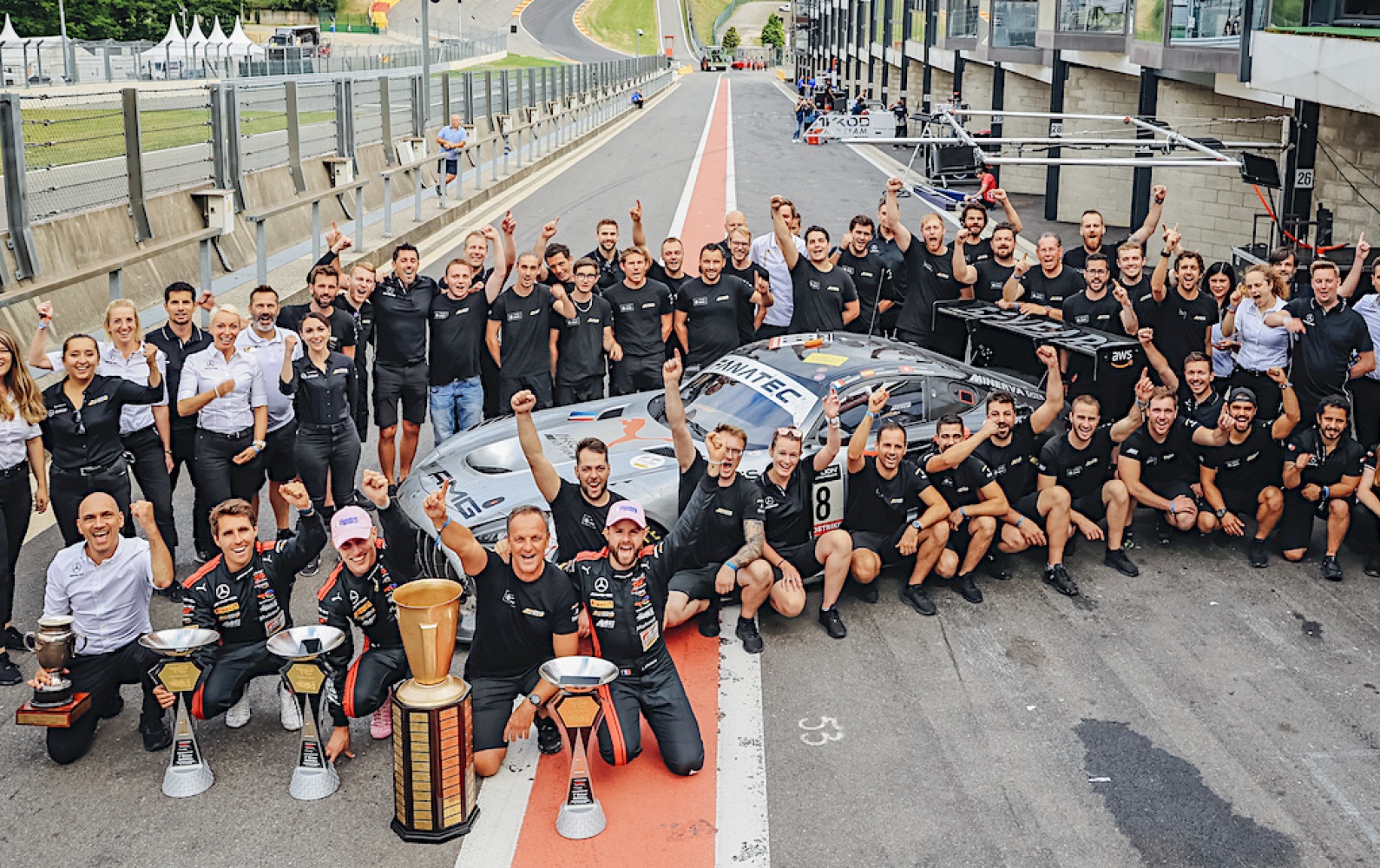 Fanatec GT World - 24 Hours of SPA - Victory lane for Akkodis ASP Team!